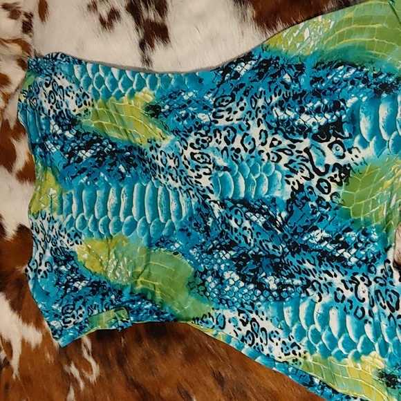 3/$30 Soft Works Blue Green Blouse Sz Sm - Picture 4 of 4